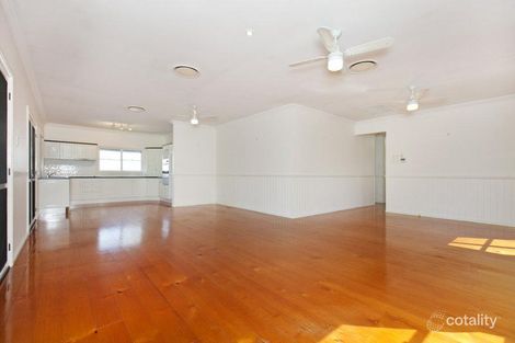 Property photo of 52 Duncan Street Wynnum West QLD 4178