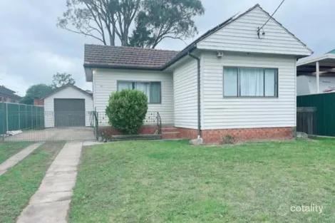 59 Atchison Rd, Macquarie Fields, NSW 2564