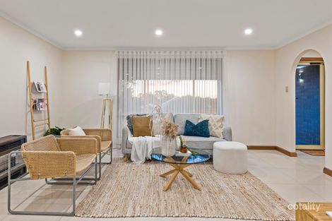 Property photo of 1 Meadow Lane Gulfview Heights SA 5096