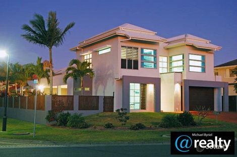 17 Lionheart Cres, Newport, QLD 4020