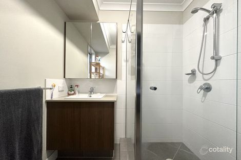 Property photo of 46 Sovereign Drive Deebing Heights QLD 4306