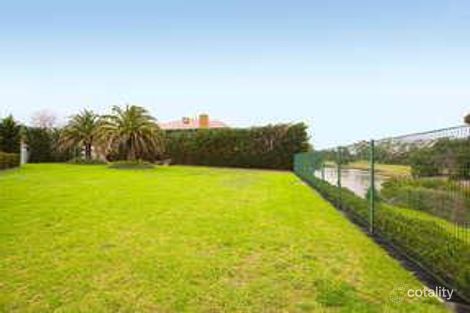 Property photo of 47 Higgins Close Dingley Village VIC 3172