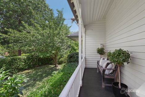 Property photo of 15 Myrtle Road Canterbury VIC 3126