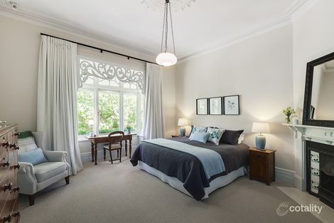 Property photo of 15 Myrtle Road Canterbury VIC 3126