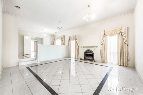 Property photo of 4 Cremin Close Kew VIC 3101