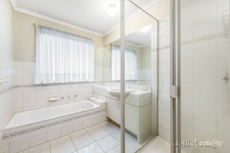 Property photo of 4 Cremin Close Kew VIC 3101