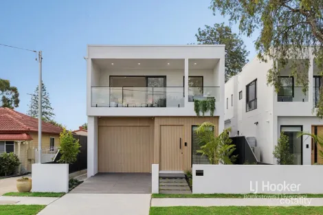 20 Selway Ave, Moorebank, NSW 2170