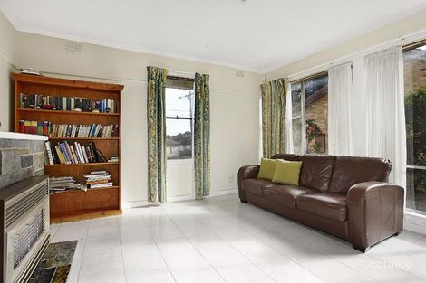 Property photo of 26 Dorrington Avenue Reservoir VIC 3073