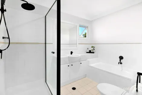 Property photo of 121/3 Robina Town Centre Drive Robina QLD 4226