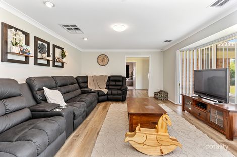 Property photo of 15 Bamarook Crescent Glenfield Park NSW 2650