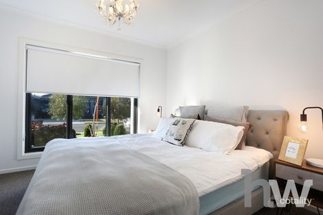 Property photo of 48 Cabane Circuit Mount Duneed VIC 3217