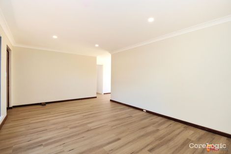 Property photo of 39 Kemmish Avenue Parmelia WA 6167