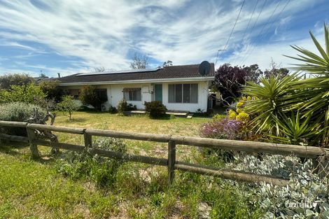 Property photo of 2 Park Road Gnowangerup WA 6335