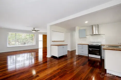Property photo of 28 Fiddaman Road Emerald Beach NSW 2456