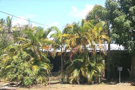 56 Oleander St, Holloways Beach, QLD 4878