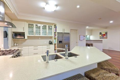 Property photo of 336 Wynnum North Road Wynnum QLD 4178