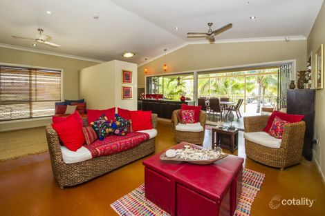 Property photo of 13 Wallaby Way Horseshoe Bay QLD 4819