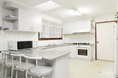 Property photo of 16 Angourie Crescent Taylors Lakes VIC 3038