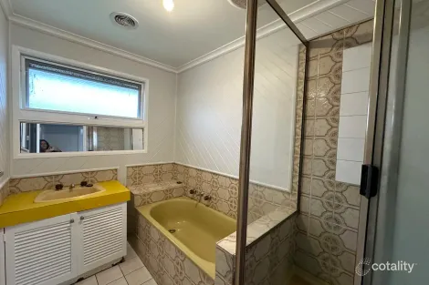 Property photo of 25 Bourke Road Cranbourne VIC 3977