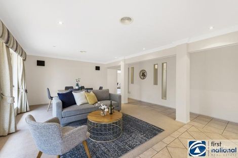 Property photo of 12 Darmody Place Jerrabomberra NSW 2619