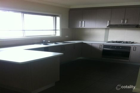 Property photo of 2 Kinkora Crescent South Morang VIC 3752