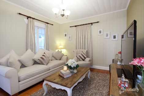 Property photo of 55 Rawlins Street Kangaroo Point QLD 4169