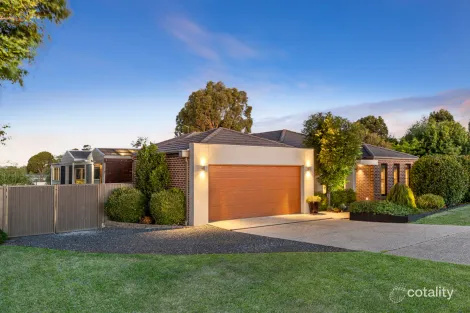 Property photo of 11 Lyttle Crescent Cardigan Village VIC 3352