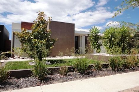Property photo of 5 Cresswell Avenue Williams Landing VIC 3027