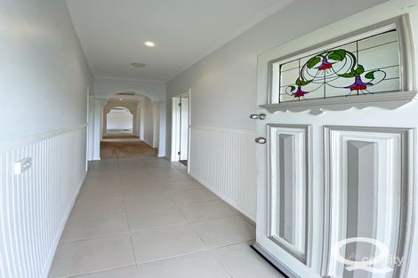 Property photo of 19 Palm Square Drouin VIC 3818