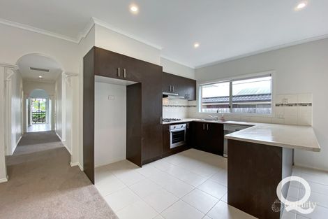 Property photo of 19 Palm Square Drouin VIC 3818