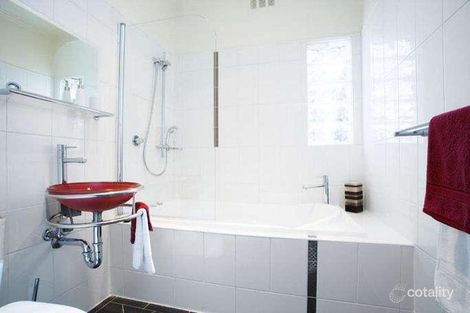 Property photo of 3 Dalveen Road Ivanhoe VIC 3079