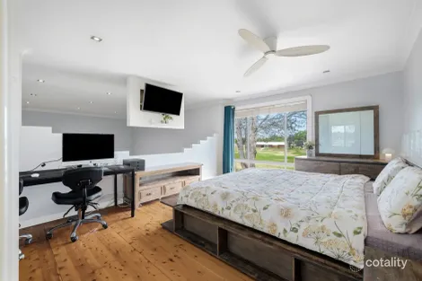 Property photo of 23 Woodcourt Street Ambarvale NSW 2560