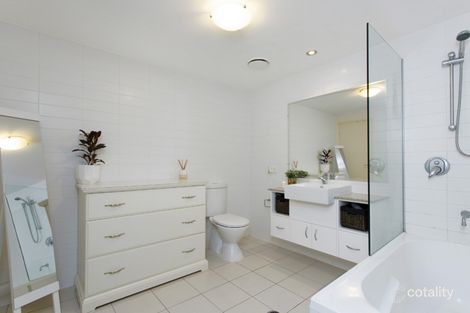 Property photo of 125/95 Clarence Road Indooroopilly QLD 4068