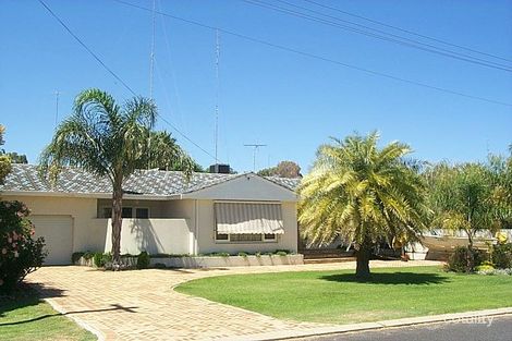 2 Carpenter Tce, Australind, WA 6233