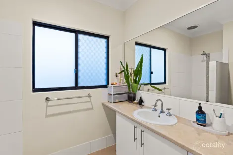 Property photo of 43 Songlark Loop Djugun WA 6725