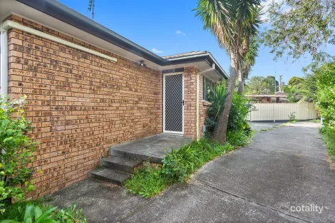 2/5 Musgrave Pl, Figtree, NSW 2525