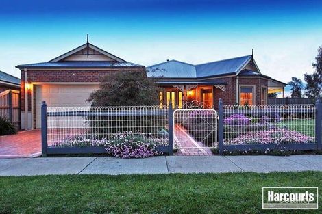 Property photo of 21 Banjo Paterson Drive Pakenham VIC 3810