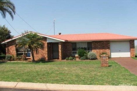 26 Bamboo Ct, Darling Heights, QLD 4350