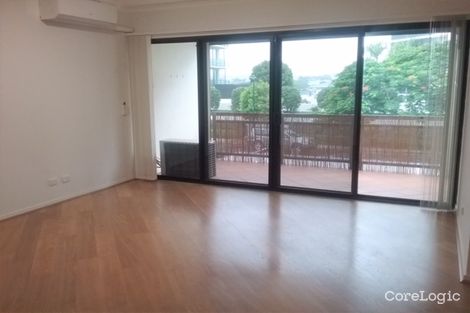 Property photo of 1/2 Macquarie Street Teneriffe QLD 4005