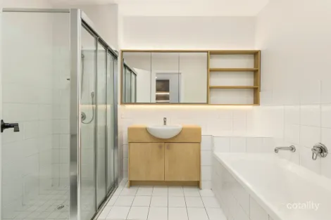 Property photo of 16/2 North Avenue Strathmore VIC 3041