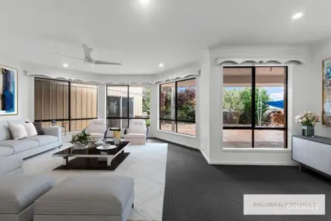 Property photo of 18 Vibrant Court Dakabin QLD 4503