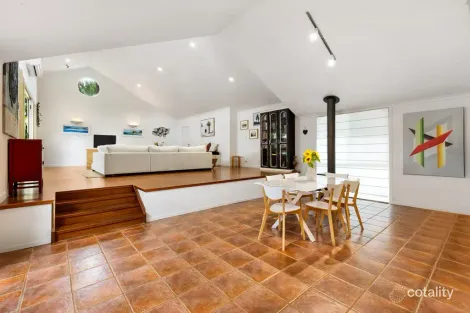 Property photo of 13 Beachside Drive Suffolk Park NSW 2481