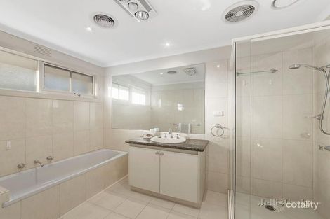 Property photo of 3 Paoa Place Templestowe VIC 3106