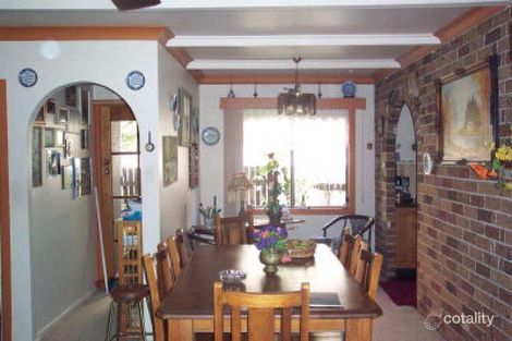 Property photo of 165 Geoffrey Road Chittaway Point NSW 2261