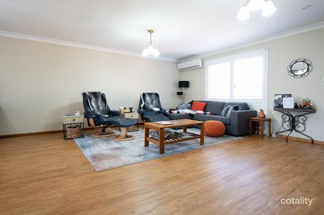 Property photo of 8 Brooks Crescent Darlington Point NSW 2706