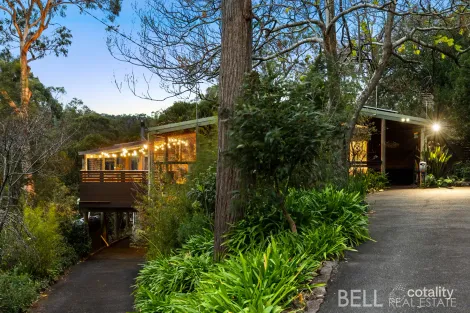 Property photo of 2 Roma Parade Upwey VIC 3158