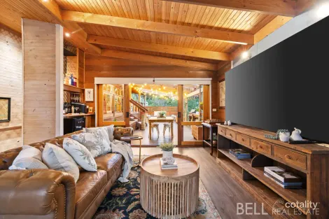 Property photo of 2 Roma Parade Upwey VIC 3158