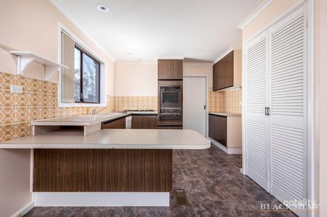 Property photo of 29 Mackay Crescent Kambah ACT 2902