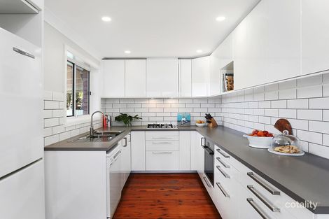 Property photo of 28 Arunta Drive Thirroul NSW 2515
