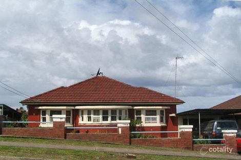 47 Lake Heights Rd, Lake Heights, NSW 2502